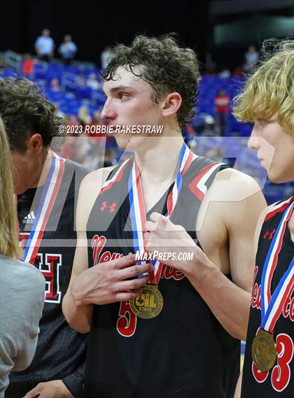 Thumbnail 1 in Lipan vs. New Home (UIL 2A Basketball State Semifinal Medal Ceremony) photogallery.