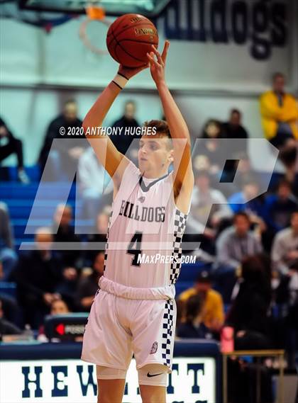 Thumbnail 2 in Hewlett vs. North Shore (Section VIII Playoff Play-In Round) photogallery.