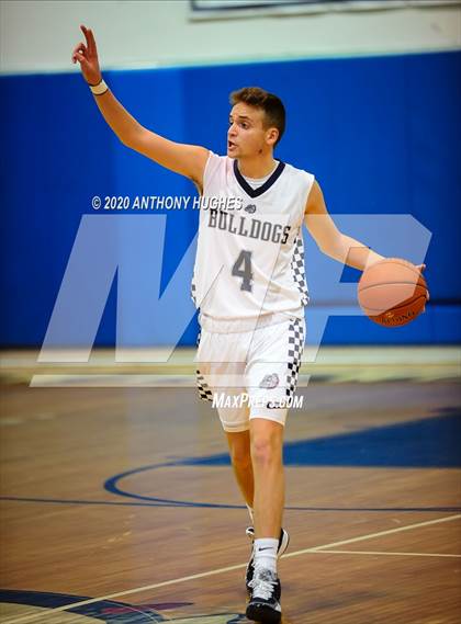 Thumbnail 2 in Hewlett vs. North Shore (Section VIII Playoff Play-In Round) photogallery.