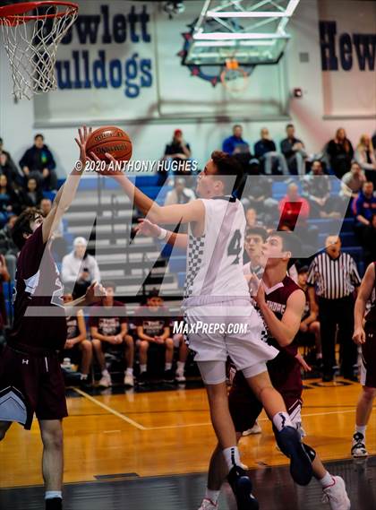 Thumbnail 1 in Hewlett vs. North Shore (Section VIII Playoff Play-In Round) photogallery.