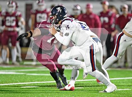 Thumbnail 1 in Teurlings Catholic @ E.D. White (LHSAA DII Select Quarter Final) photogallery.