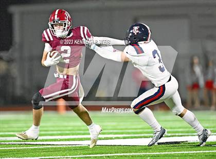 Thumbnail 3 in Teurlings Catholic @ E.D. White (LHSAA DII Select Quarter Final) photogallery.