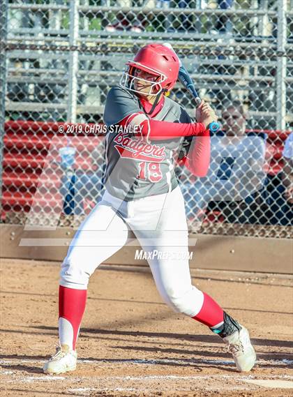 Thumbnail 1 in Pinnacle vs. Tucson High Magnet School photogallery.