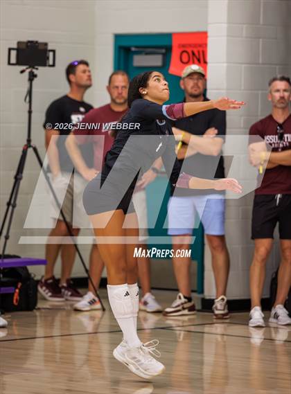Thumbnail 3 in Marymount vs Assumption (Durango Fall Classic) photogallery.