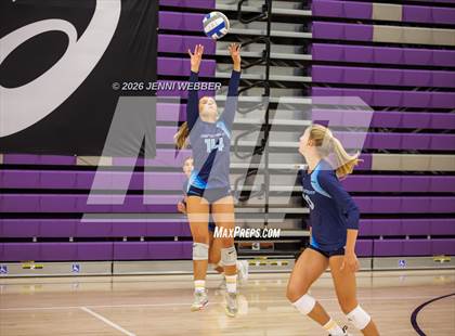 Thumbnail 2 in Marymount vs Assumption (Durango Fall Classic) photogallery.