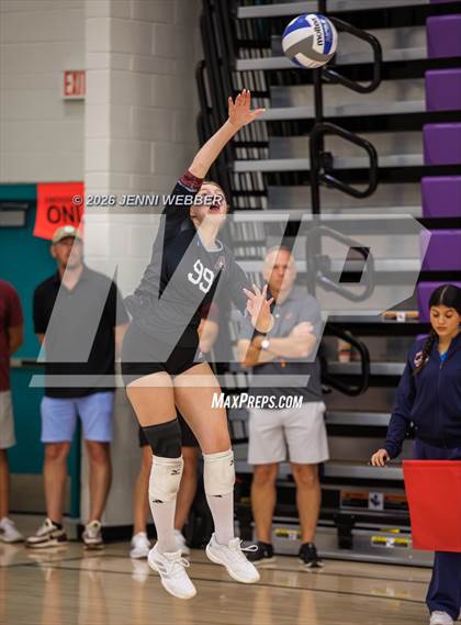 Thumbnail 3 in Marymount vs Assumption (Durango Fall Classic) photogallery.