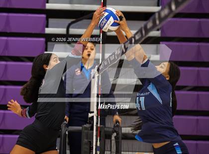 Thumbnail 3 in Marymount vs Assumption (Durango Fall Classic) photogallery.