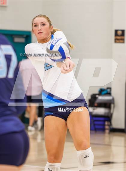 Thumbnail 3 in Marymount vs Assumption (Durango Fall Classic) photogallery.