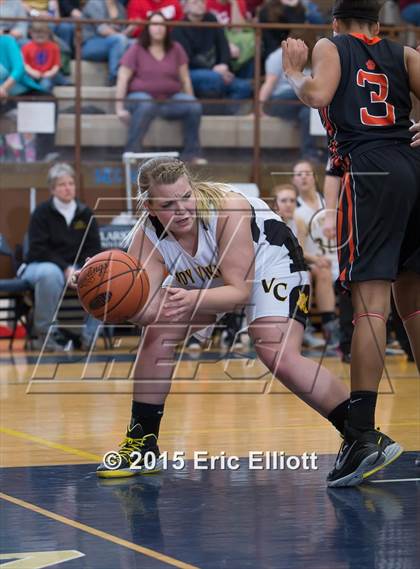 Thumbnail 3 in Clarion Area vs Venango Catholic (PIAA D9 A Championship) photogallery.