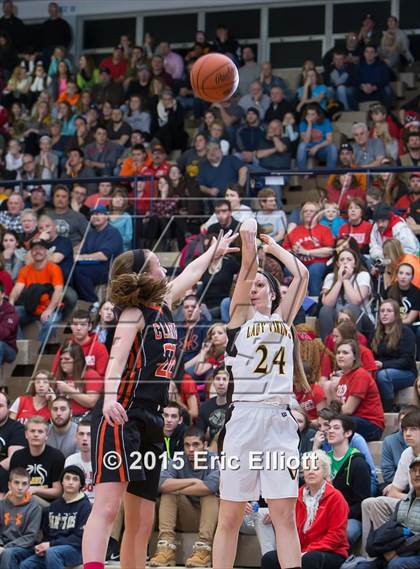 Thumbnail 3 in Clarion Area vs Venango Catholic (PIAA D9 A Championship) photogallery.