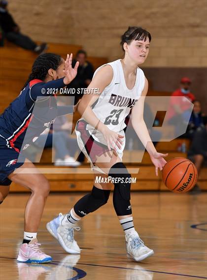 Thumbnail 2 in Pleasant Grove vs. Bear River (Chavez Classic) photogallery.