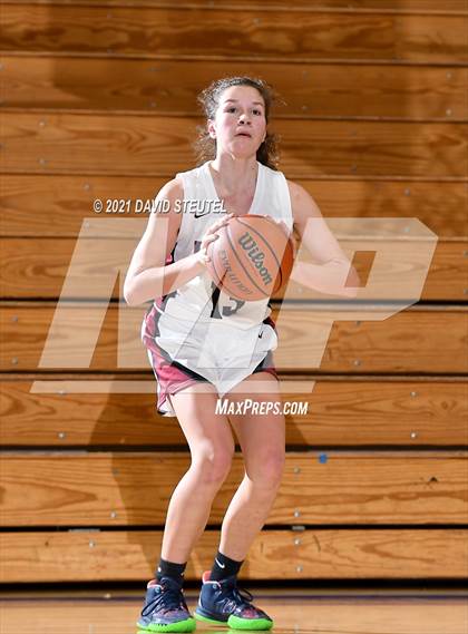 Thumbnail 3 in Pleasant Grove vs. Bear River (Chavez Classic) photogallery.
