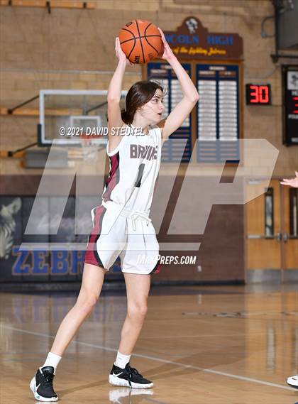 Thumbnail 3 in Pleasant Grove vs. Bear River (Chavez Classic) photogallery.