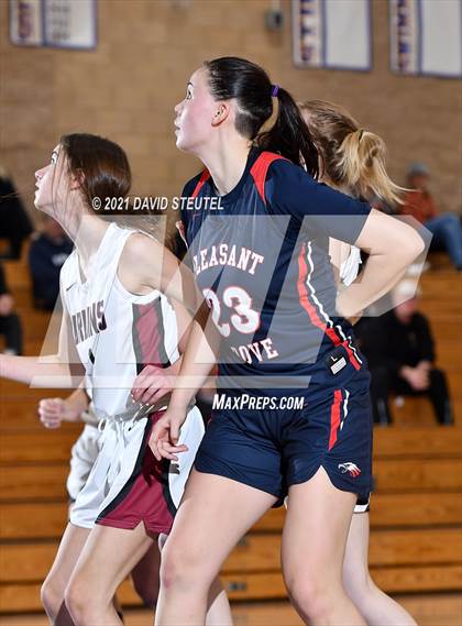 Thumbnail 2 in Pleasant Grove vs. Bear River (Chavez Classic) photogallery.