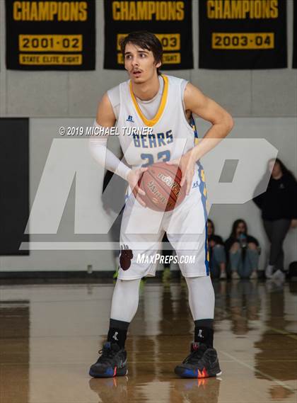 Thumbnail 3 in Durham vs. Mt. Shasta ( NSCIF D5 Final) photogallery.
