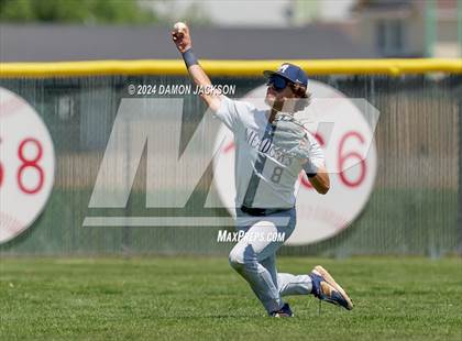 Thumbnail 2 in The Meadows School vs Spring Creek (NIAA 3A Losers Semifinal) photogallery.