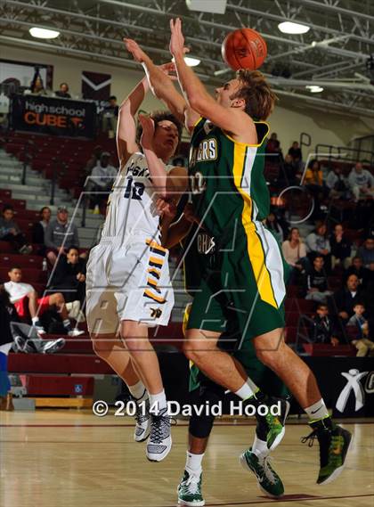 Thumbnail 2 in JW North vs. Edison (MaxPreps Holiday Classic) photogallery.