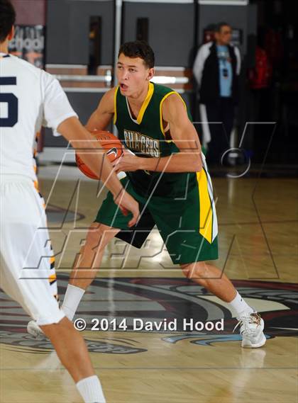 Thumbnail 1 in JW North vs. Edison (MaxPreps Holiday Classic) photogallery.