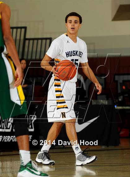 Thumbnail 3 in JW North vs. Edison (MaxPreps Holiday Classic) photogallery.