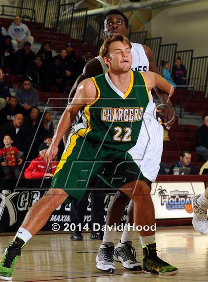 Thumbnail 1 in JW North vs. Edison (MaxPreps Holiday Classic) photogallery.