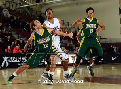 Thumbnail 2 in JW North vs. Edison (MaxPreps Holiday Classic) photogallery.