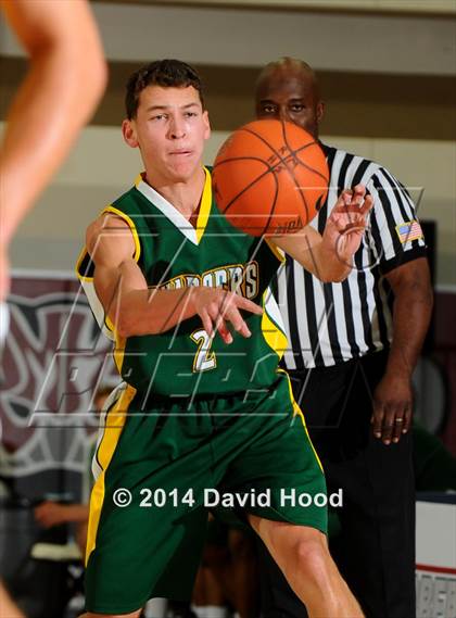 Thumbnail 1 in JW North vs. Edison (MaxPreps Holiday Classic) photogallery.