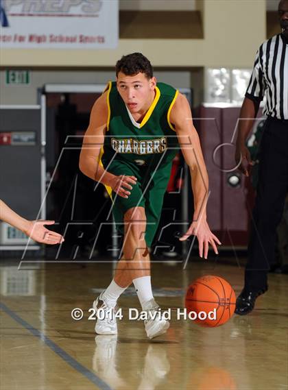 Thumbnail 3 in JW North vs. Edison (MaxPreps Holiday Classic) photogallery.