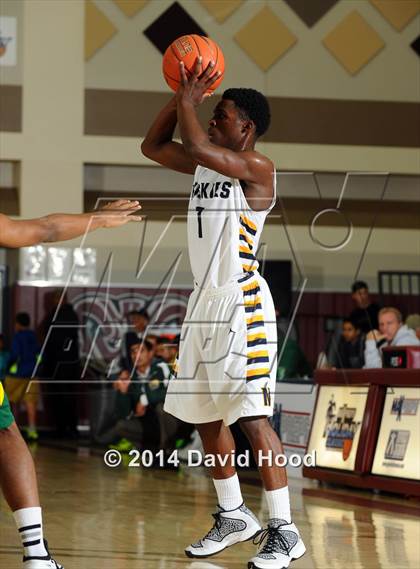 Thumbnail 1 in JW North vs. Edison (MaxPreps Holiday Classic) photogallery.