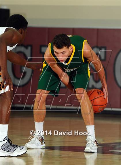 Thumbnail 1 in JW North vs. Edison (MaxPreps Holiday Classic) photogallery.