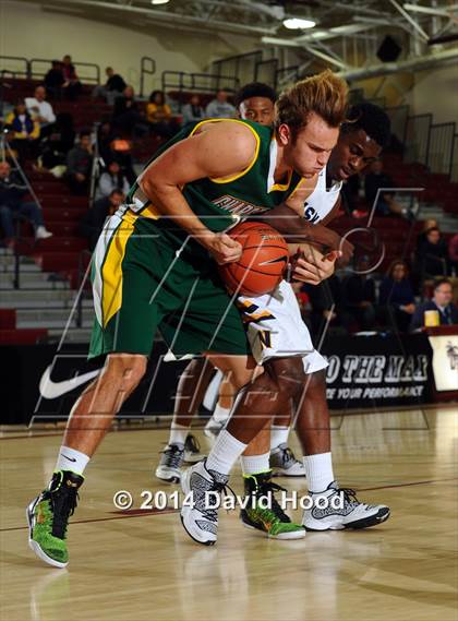 Thumbnail 2 in JW North vs. Edison (MaxPreps Holiday Classic) photogallery.