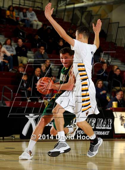 Thumbnail 3 in JW North vs. Edison (MaxPreps Holiday Classic) photogallery.