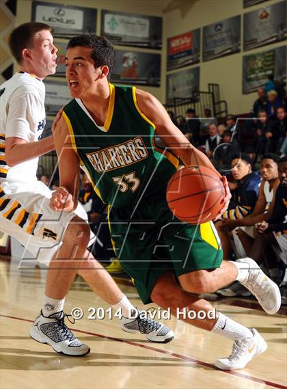Thumbnail 2 in JW North vs. Edison (MaxPreps Holiday Classic) photogallery.