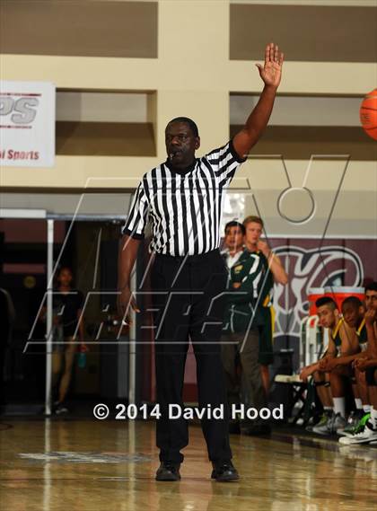 Thumbnail 2 in JW North vs. Edison (MaxPreps Holiday Classic) photogallery.