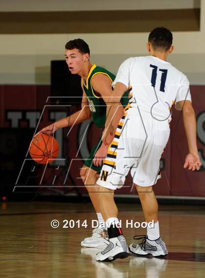 Thumbnail 2 in JW North vs. Edison (MaxPreps Holiday Classic) photogallery.