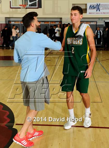 Thumbnail 3 in JW North vs. Edison (MaxPreps Holiday Classic) photogallery.