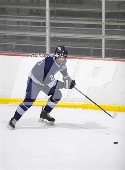 Thumbnail 1 in Webster Thomas @ Churchville-Chili photogallery.