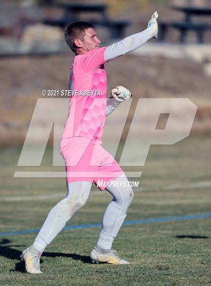 Thumbnail 3 in Mead vs. Mullen (CHSAA 4A Second Round Playoff) photogallery.