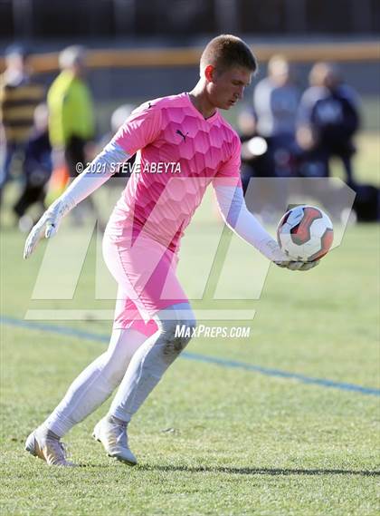 Thumbnail 2 in Mead vs. Mullen (CHSAA 4A Second Round Playoff) photogallery.