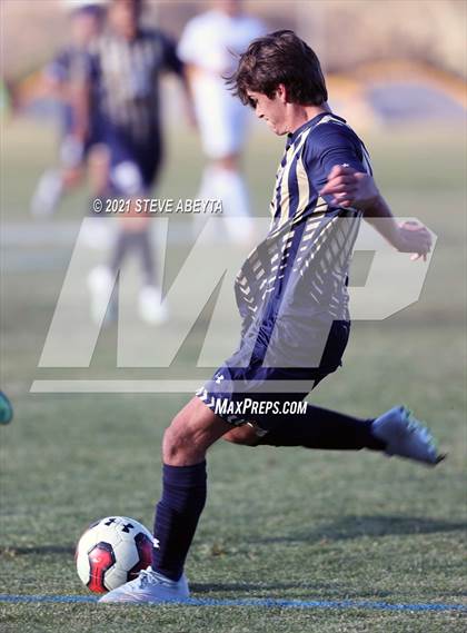 Thumbnail 1 in Mead vs. Mullen (CHSAA 4A Second Round Playoff) photogallery.
