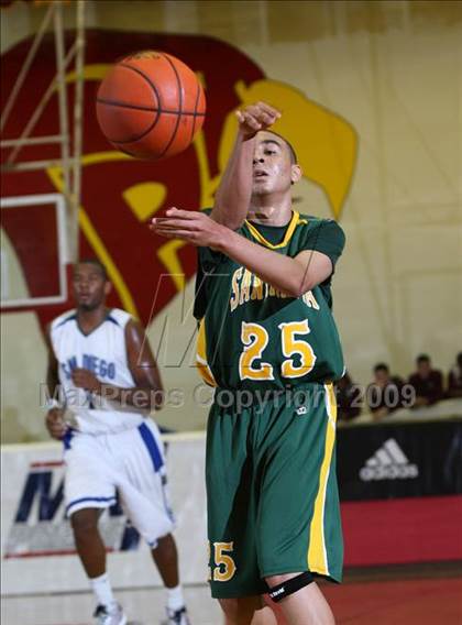 Thumbnail 3 in San Diego vs. Santa Rita (MaxPreps Holiday Classic) photogallery.