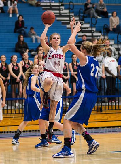 Thumbnail 2 in Fremont vs. American Fork (UHSAA 5A Quarterfinal) photogallery.