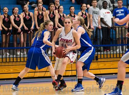 Thumbnail 1 in Fremont vs. American Fork (UHSAA 5A Quarterfinal) photogallery.