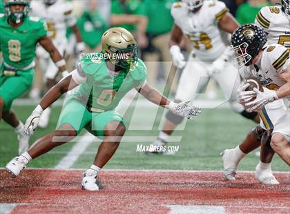 Thumbnail 2 in Buford vs. Carrollton (GHSA  6A Championship) photogallery.