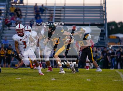 Thumbnail 1 in Olney @ Chico photogallery.