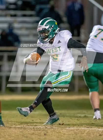Thumbnail 3 in West Brunswick vs Seventy-First (NCHSAA 3A - First Round) photogallery.