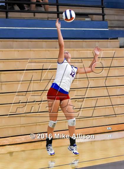 Thumbnail 1 in Hixson vs Red Bank photogallery.