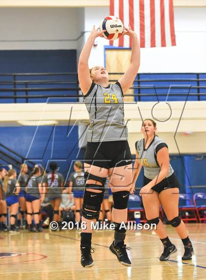 Thumbnail 1 in Hixson vs Red Bank photogallery.