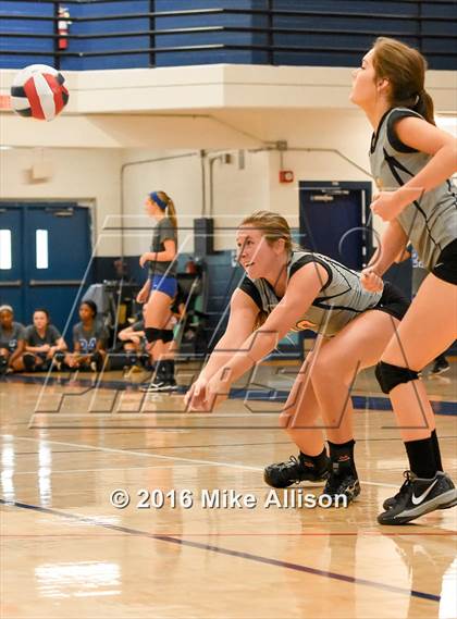 Thumbnail 2 in Hixson vs Red Bank photogallery.
