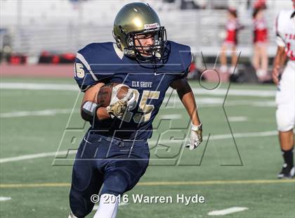 Thumbnail 3 in Lincoln @ Elk Grove photogallery.