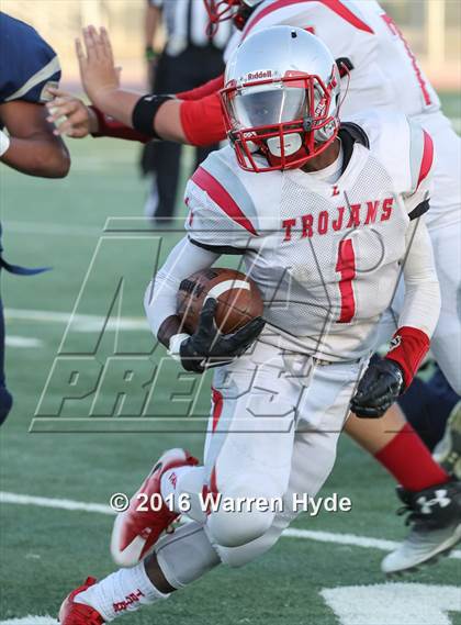 Thumbnail 1 in Lincoln @ Elk Grove photogallery.